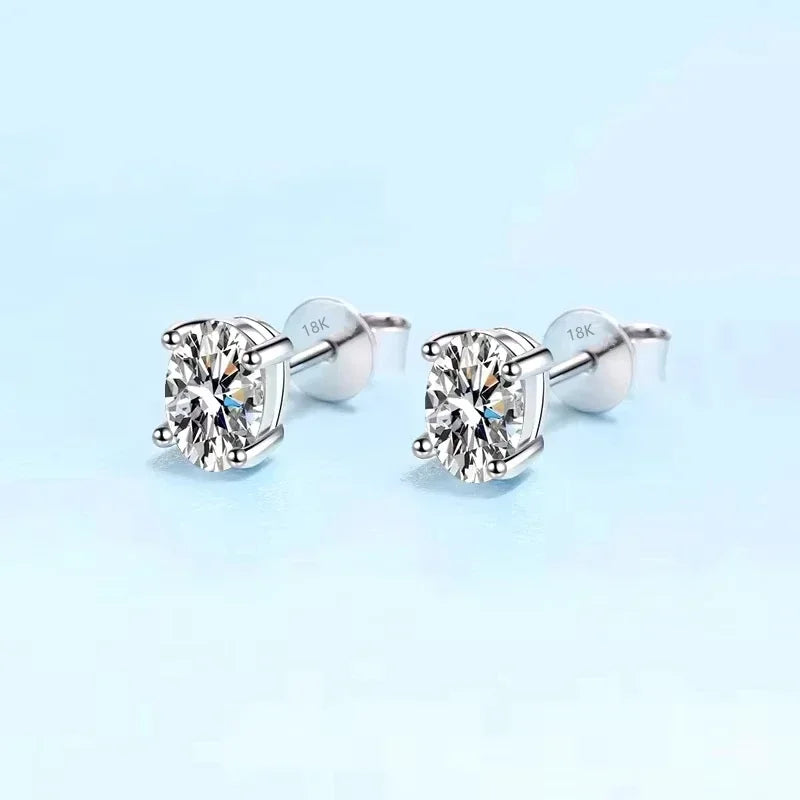 Aurora™ Oval Moissanite Stud Earrings | PT950 Platinum