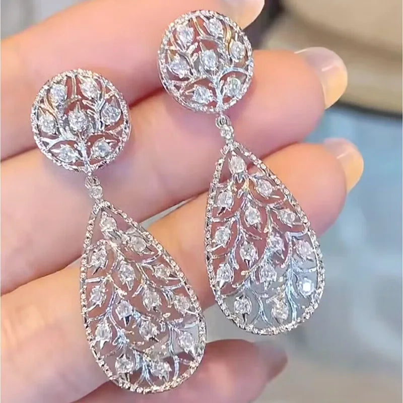 Celeste™ Vintage Moissanite Wedding Earrings | 925 Sterling Silver